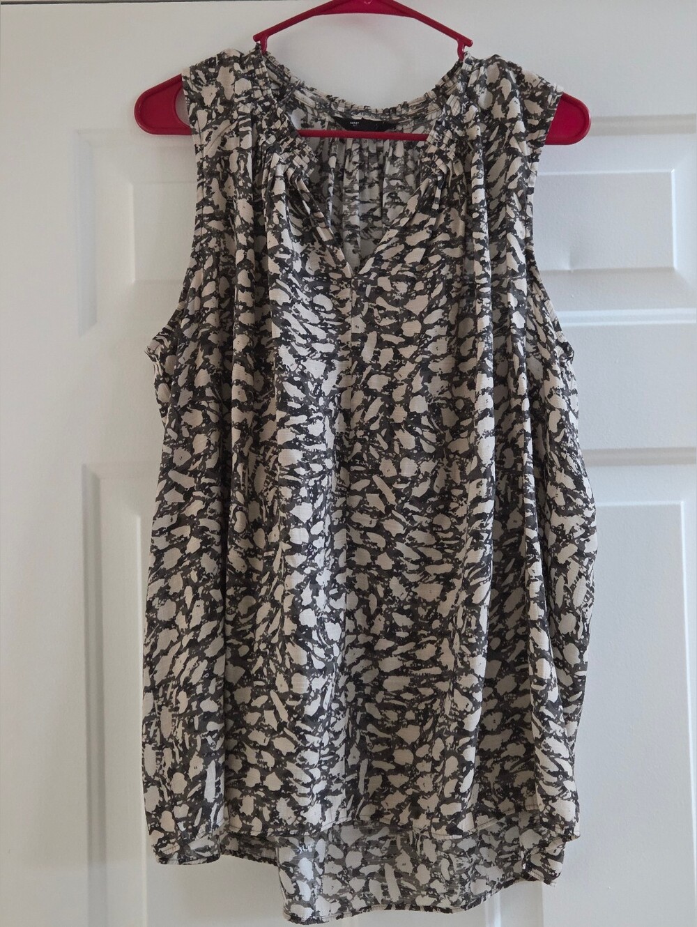 Simply Vera Blouse